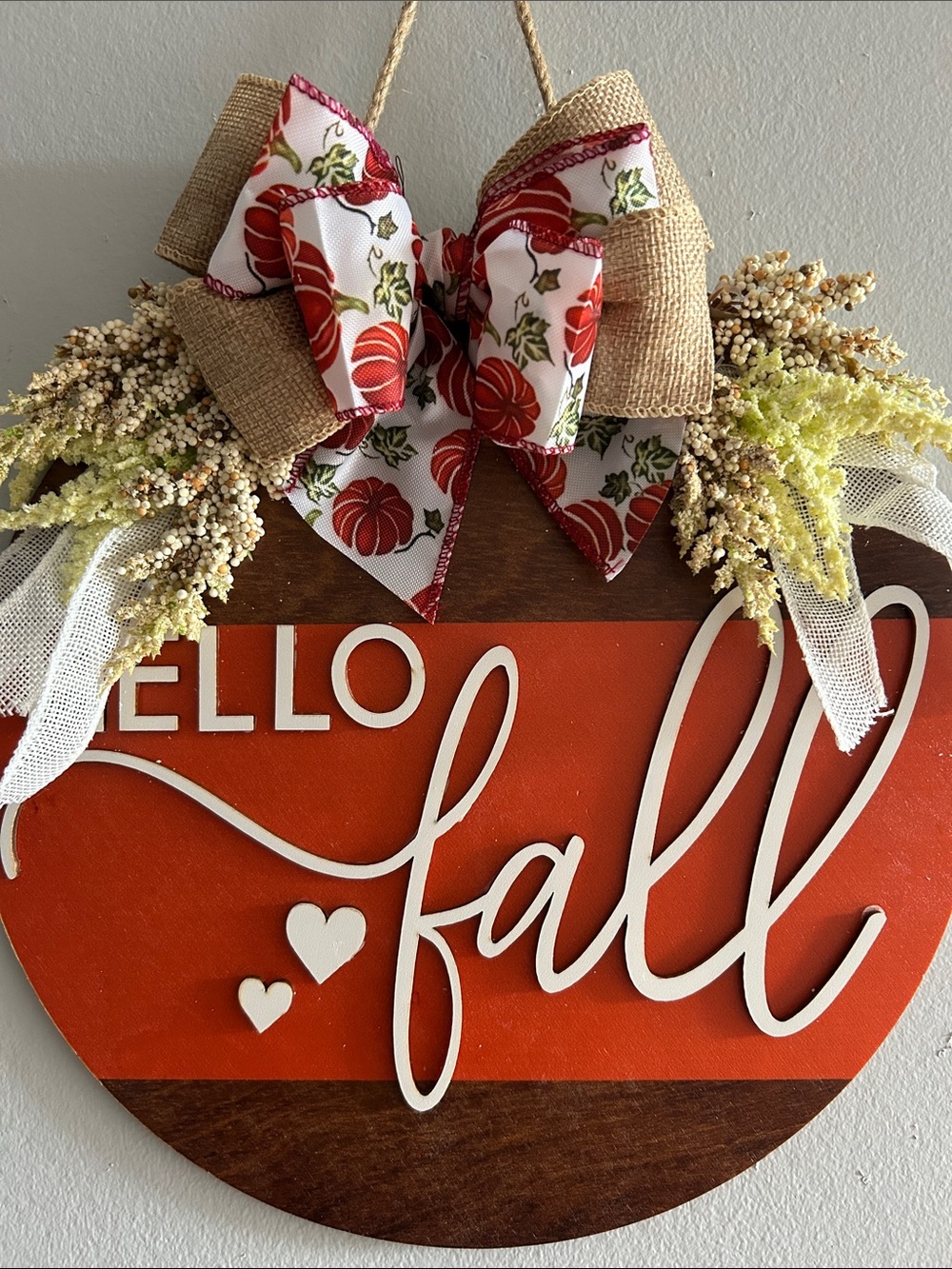 “Hello Fall”Round Wooden Sign with White Script and Bow - Picture 6 of 12